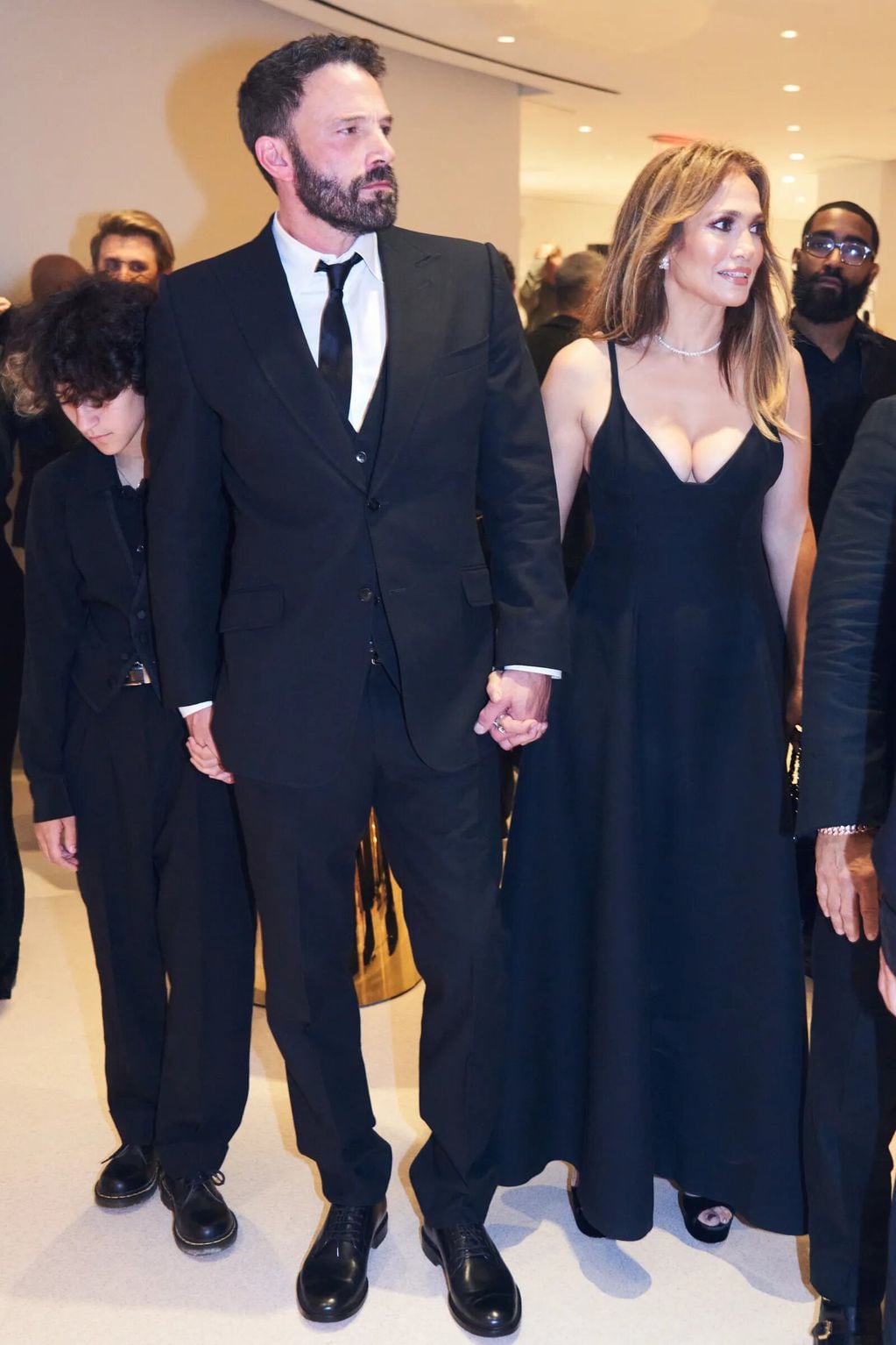El día que Jennifer Lopez apostó a un outfit súper chic de la mano de Dior.