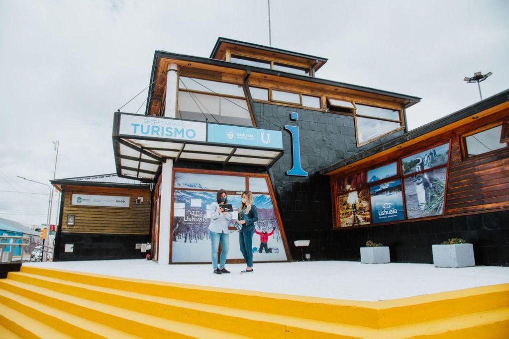 La oficina de turismo de la ciudad de Ushuaia reanudó la atención al público.