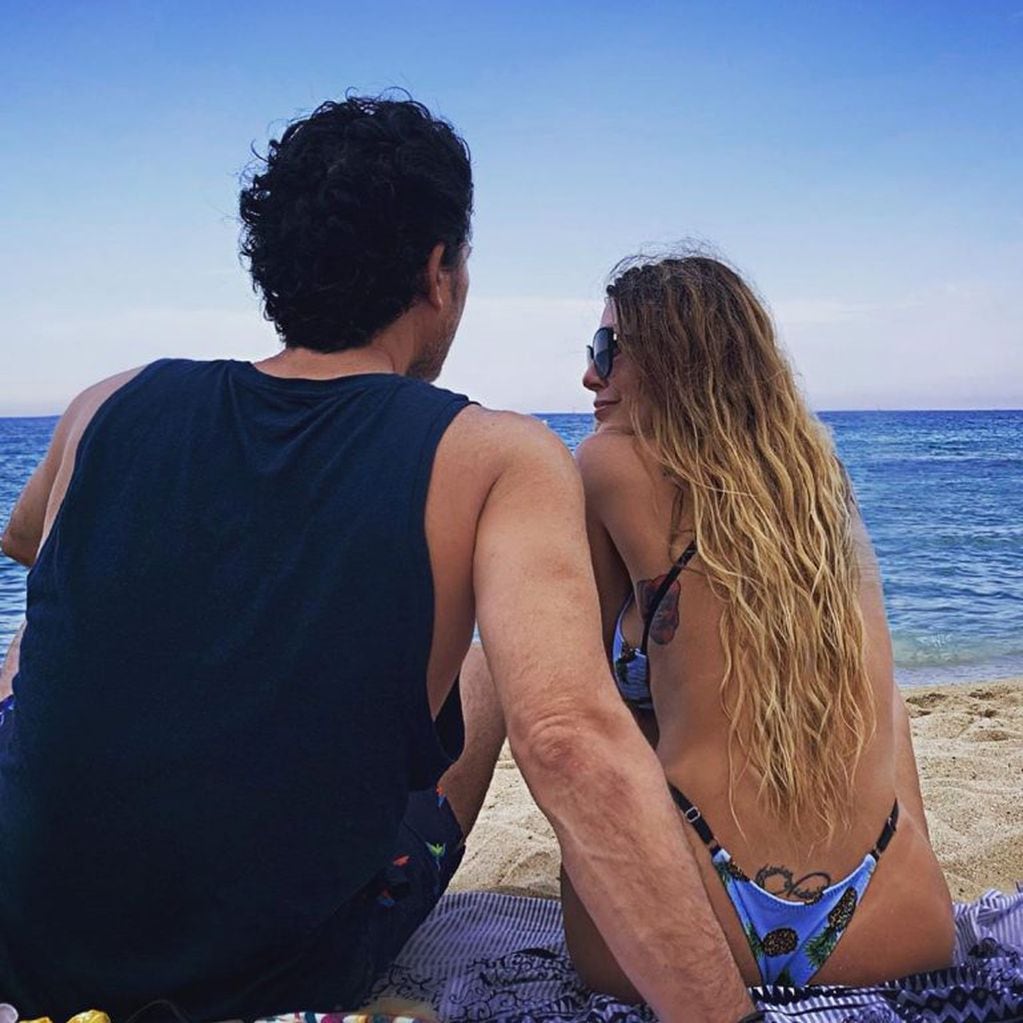 Mónica Ayos y Diego Olivera (Foto: Instagram/ monicaayos)