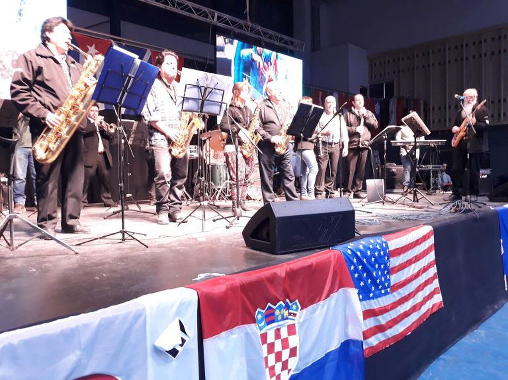 Fiesta de las colectividades, Banda de música municipal