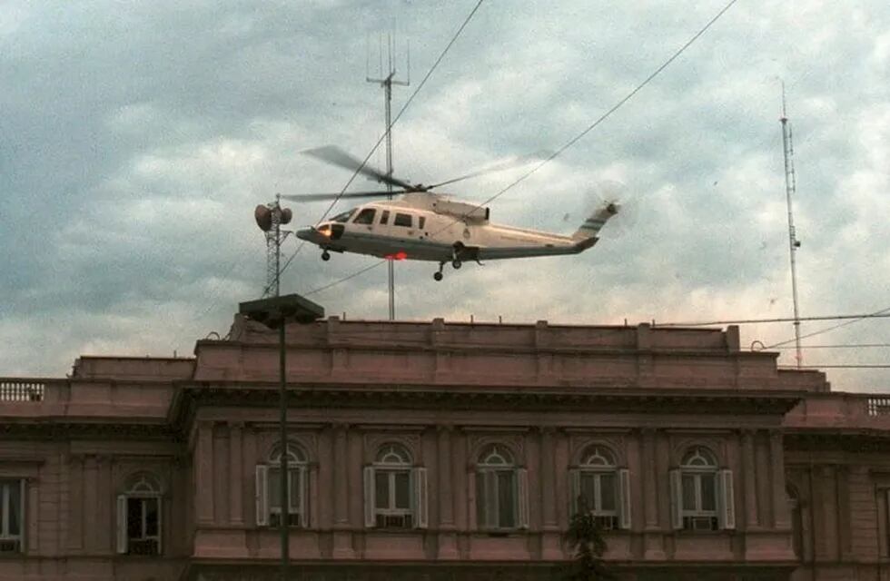 De la Rua helicoptero (ArchivoClarin)