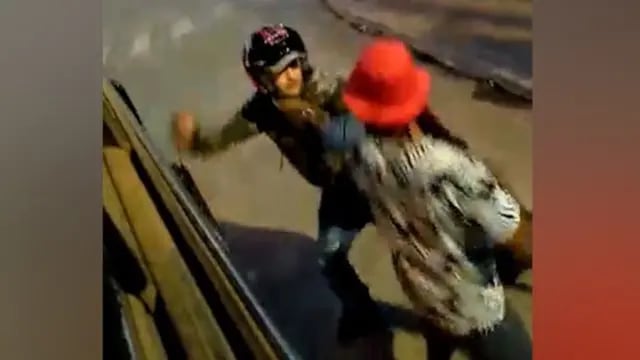 Violencia callejera: por una discusión de tránsito, motociclista apuñaló a un hombre