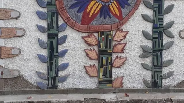 Restauraron el mural arruinado en el Parque Municipal