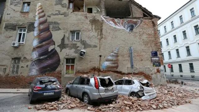 Fuerte sismo de magnitud 6,4 en Croacia provocó derrumbe de edificios