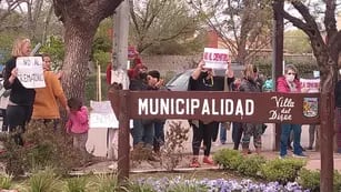 Protesta en Villa del Dique por crematorio