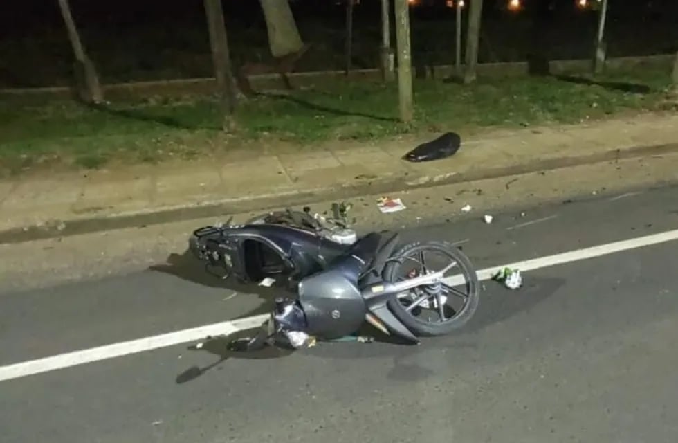 El motociclista de 34 años perdió a vida en el acto,