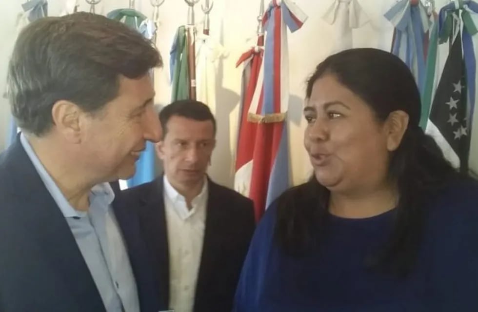 La miinistra de Desarrollo Humano de Jujuy, Natalia Sarapura, con el ministro Daniel Arroyo.