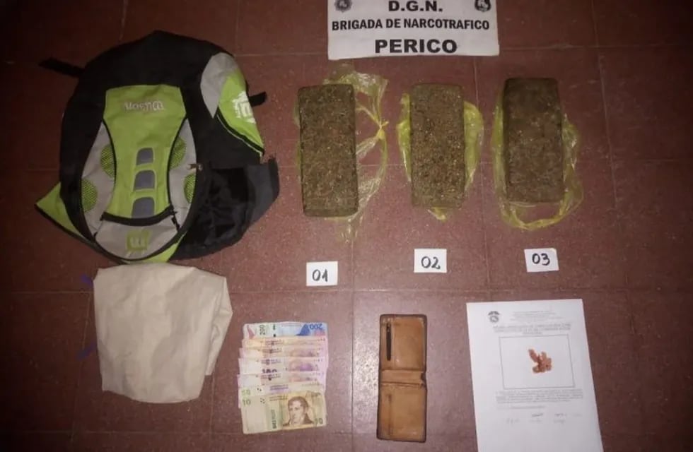 Marihuana secuestrada a un hombre que intentó fugarse en Jujuy