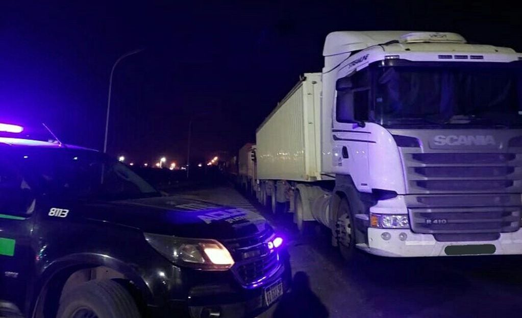 La Agencia Provincial de Seguridad Vial (APSV) reportó cortes de tránsito en Santa Fe por un paro de transportistas de carga.