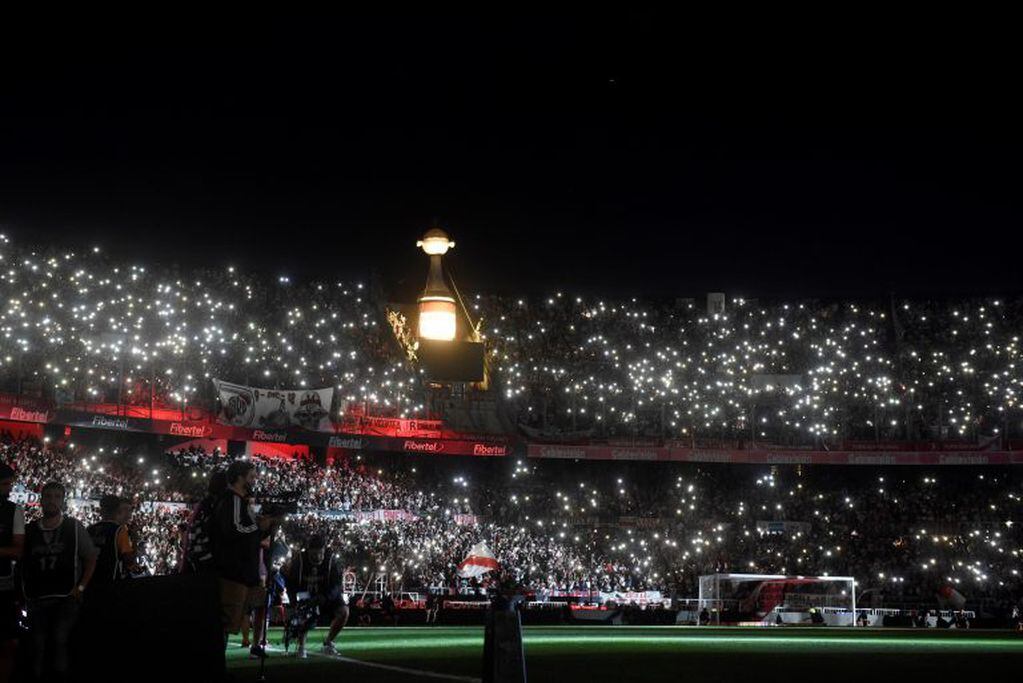 Los festejos por el primer aniversario de la obtención de la copa Libertadores ante Boca Juniors, en diciembre de 2019. (Foto: EFE/ Fabián Mattiazzi)