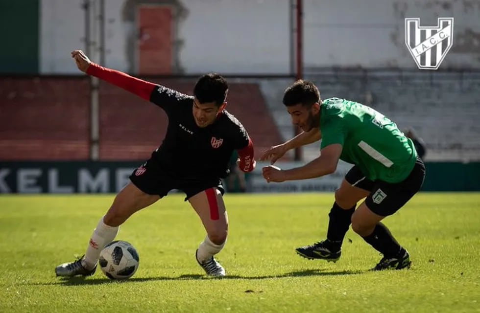 Franco Flores avanzó en la puesta a punto tras la lesión. Y quiere estar en el último amistoso previo al debut en Primera Nacional.