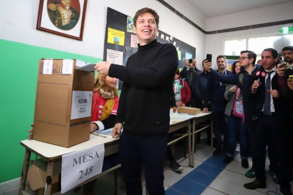 Axel Kicillof emitió su voto desde Manzanares, Pilar.