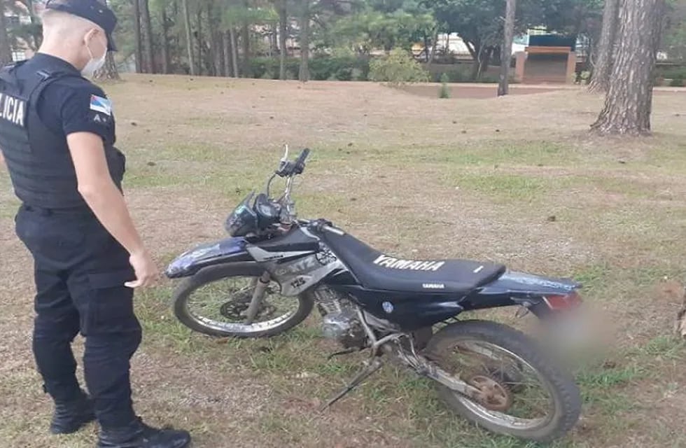 Posadas: la policía recuperó una motocicleta robada.