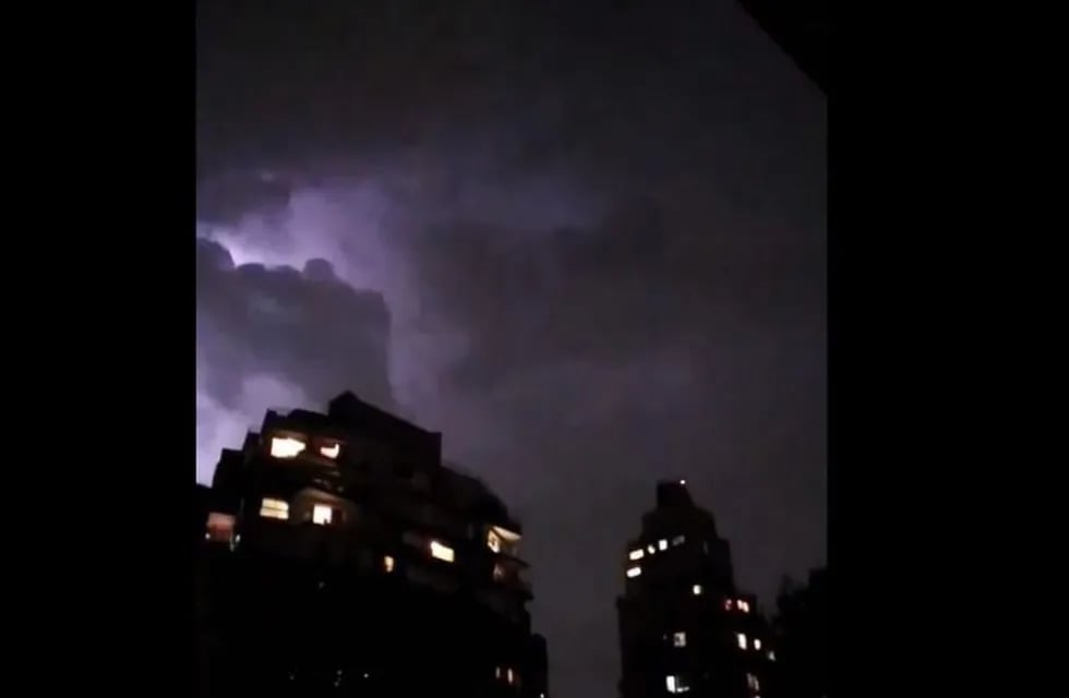 Fuertes tormentas en Capital y el Gran Buenos Aires y rige la alerta meteorológica