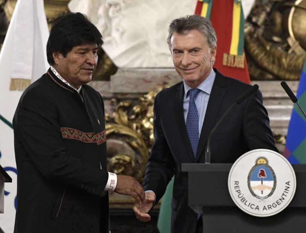 El encuentro de Evo Morales y Mauricio Macri el 22 de abril de 2019 en Casa Rosada (Foto: JUAN MABROMATA / AFP)