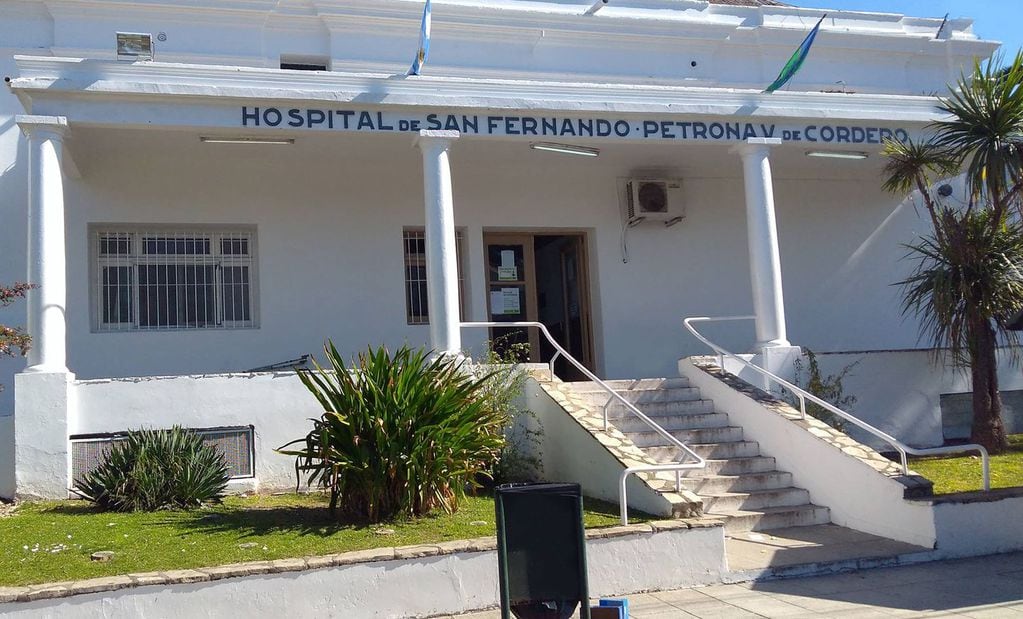 El hospital Petrona V. de Cordero, de San Fernando, donde la víctima y su agresor fueron derivados.