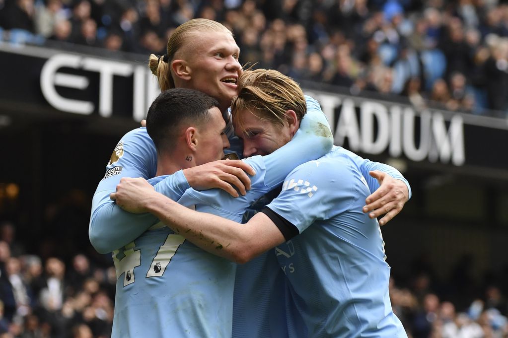 Erling Haaland anotó cuatro goles para Manchester City este sábado. (AP Foto/Rui Viera)