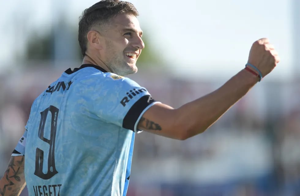 Pablo Vegetti, The Best en Belgrano. El goleador le devolvió la sonrisa al Pirata (La Voz)