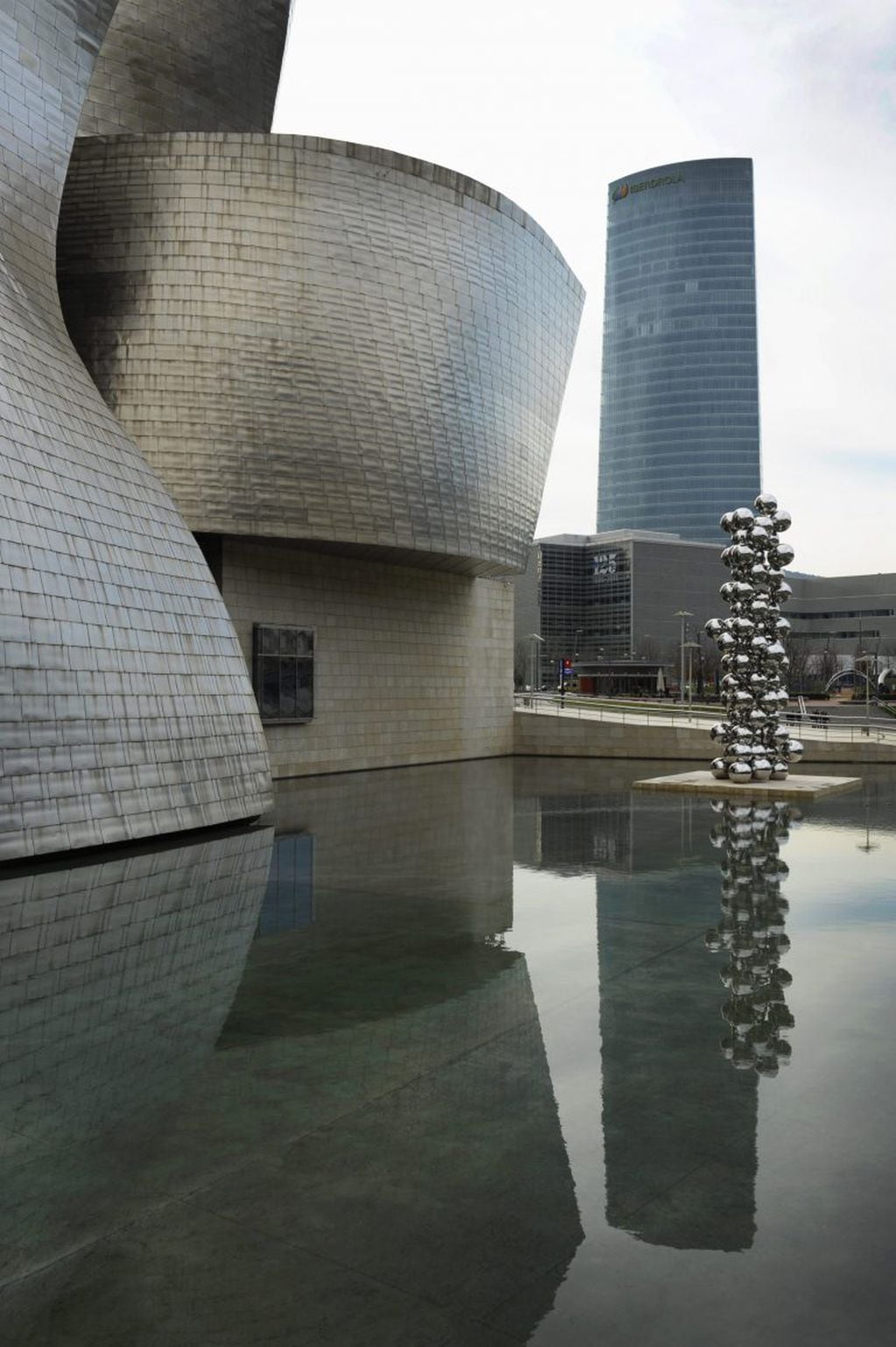 La Torre Iberdrola en Bilbao. (REUTERS/Vincent West)