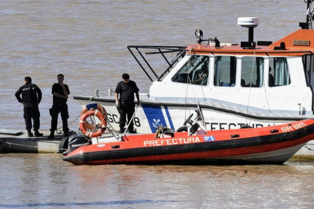 El cuerpo de Carlos Orellano fue hallado este miércoles en el río. (@JoseljuarezJOSE)