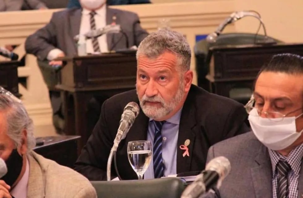 Diputado provincial del peronismo en la provincia de Corrientes fue baleado en el cierre de campaña.