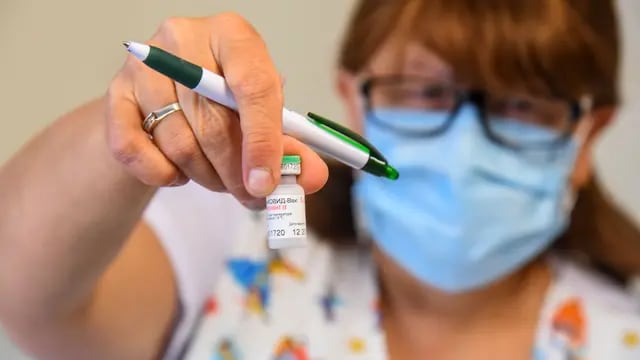 Segunda dosis de la vacuna contra el coronavirus en Santa Fe