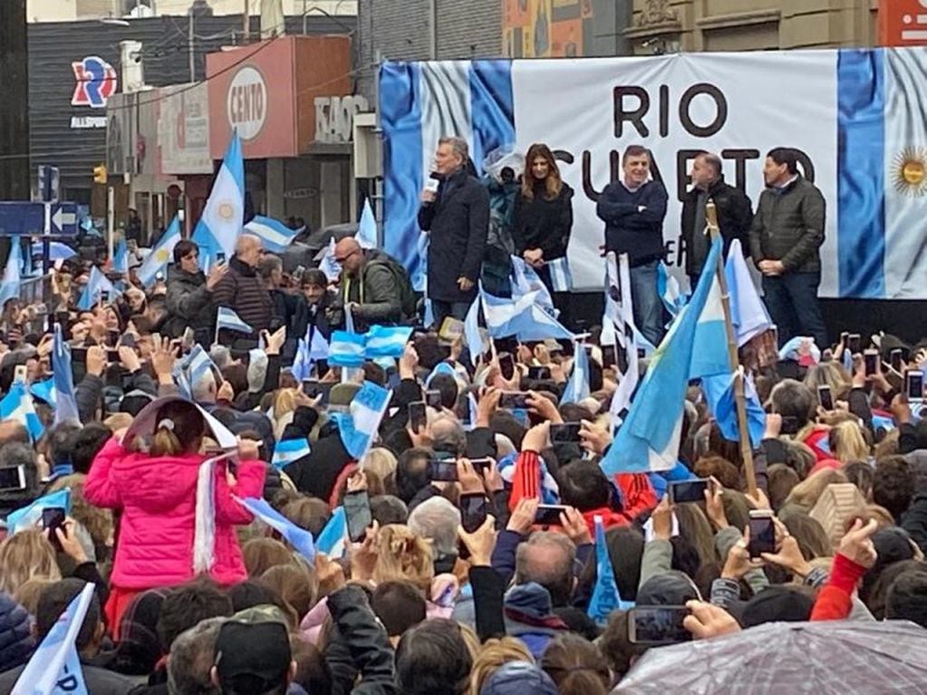 Macri en Río Cuarto en la marcha del Sí se Puede.