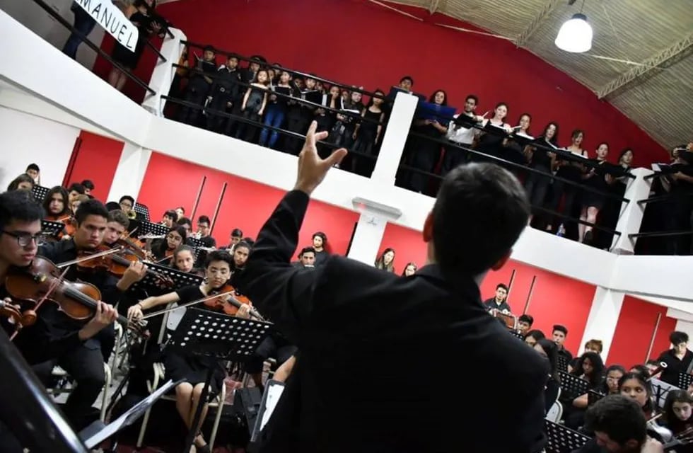 Inauguración de la Casa de la Música y Poesía Juan Carlos Dávalos (Facebook Orquesta Sinfónica de Salta)
