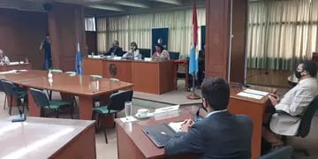 Sesión extraordinaria del Concejo Municipal con la presidencia de Brenda Vimo