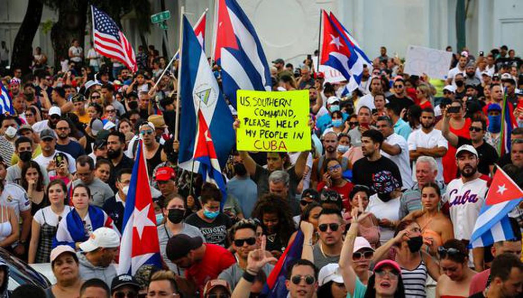 Jóvenes comunistas protestaron por la "paz y tranquilidad" en Cuba. Archivo