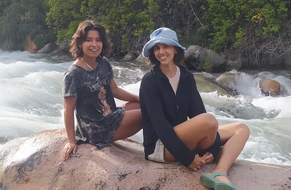 Ellas son Jazmín y Fátima, las dos amigas emprendedoras que buscan cambiar las bases contaminantes de la industria textil.