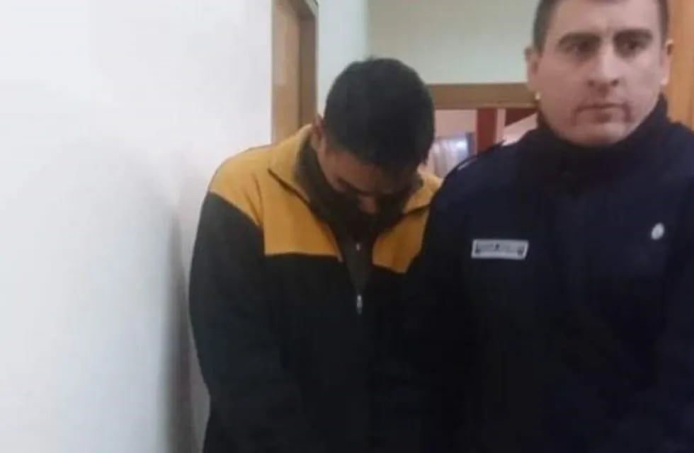 Changarín acusado de violar al hijo de su amiga.
