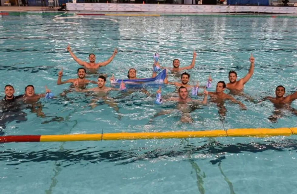 De oro. El seleccionado nacional masculino de waterpolo consiguió la medalla de oro de forma invicta. (Prensa Campeonato Sudamericano de Deportes Acuáticos)