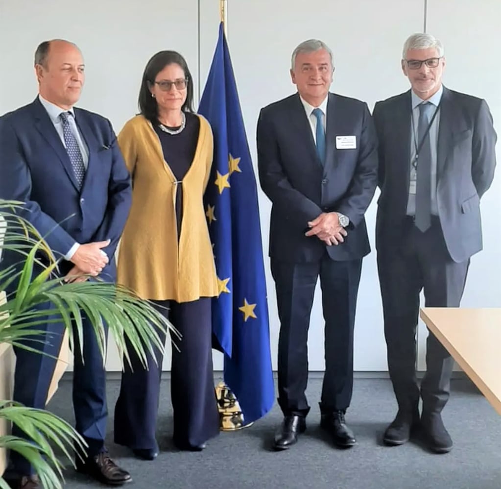 En Bélgica, Morales se reunió con autoridades de la Dirección General de Asociaciones Internacionales de la Comisión Europea y del Banco Europeo de Inversiones.