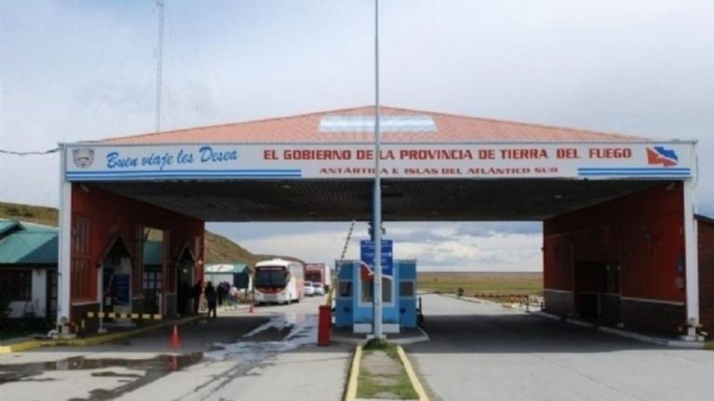 Paso Fronterizo San Sebastián. Se trabajará para que se habilite el paso fronterizo terrestre que une Chile y Argentina, en Tierra del Fuego.