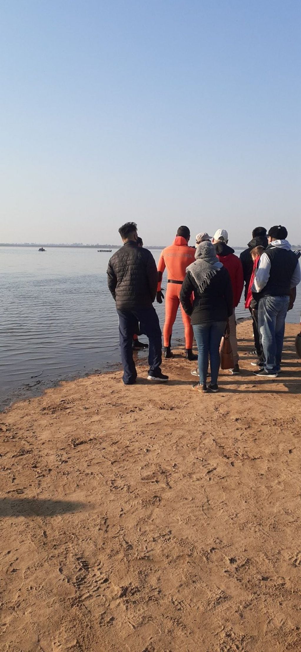 Dos personas desaparecieron intentando cruzar la laguna Setúbal. (@nicocipriani)