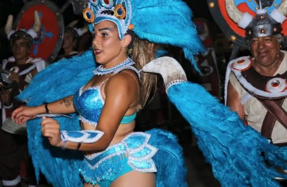 Carnavales de Villa Nueva, en su edición número 36 y desde este viernes.