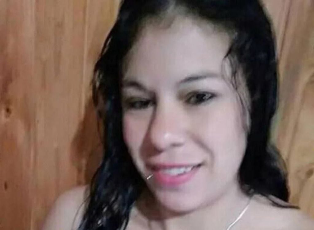 Lidia Aquino la chica de 24 años de Esperanza, que murió en el choque de un auto manejado por su pareja. (Policía de Misiones)