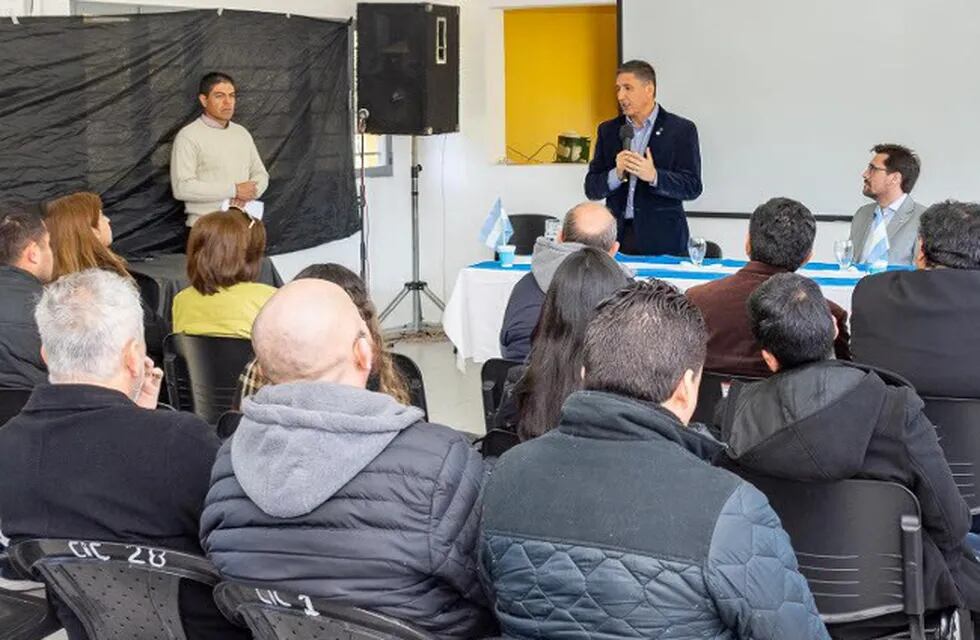 La Universidad Nacional de La Rioja presentó el programa de alfabetización “Yo, sí puedo” en la Delegación Académica de Olta, Departamento General Belgrano.