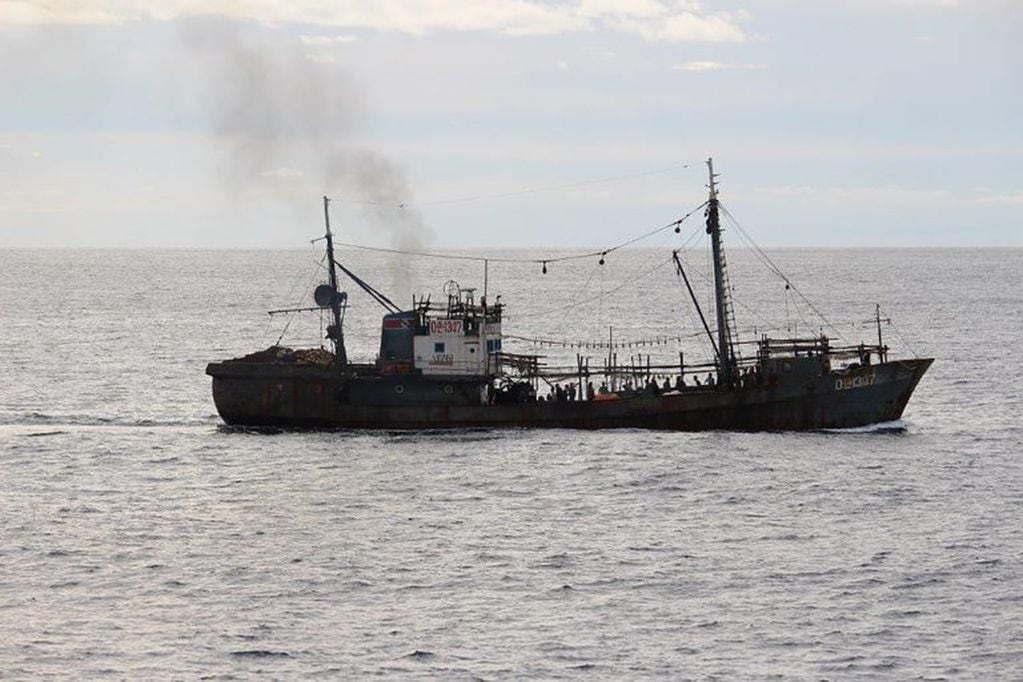 Foto ilustrativa de un barco pesquero. (Foto:AFP/JIJI PRESS/FISHERIES AGENCY)