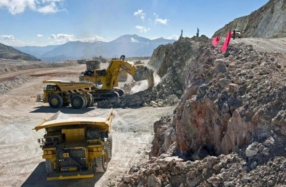 La minería en Mendoza, el nuevo desafío político y económico.