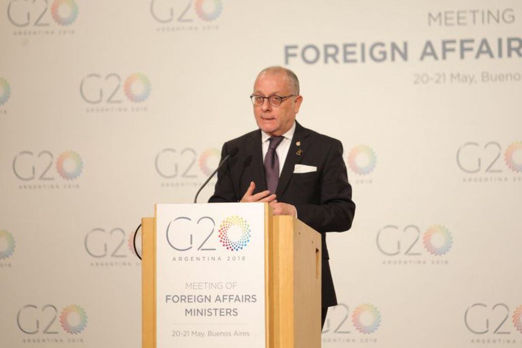 El ministro de Relaciones Exteriores de Argentina, Jorge Faurie, habla en rueda de prensa en el marco de una reunión de cancilleres de los países integrantes del G20. (Foto: EFE/Marina Guillén)