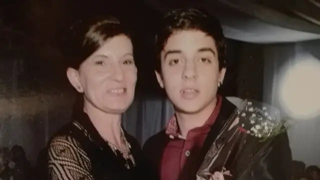 Fernando Pastorizzo junto a su mamá