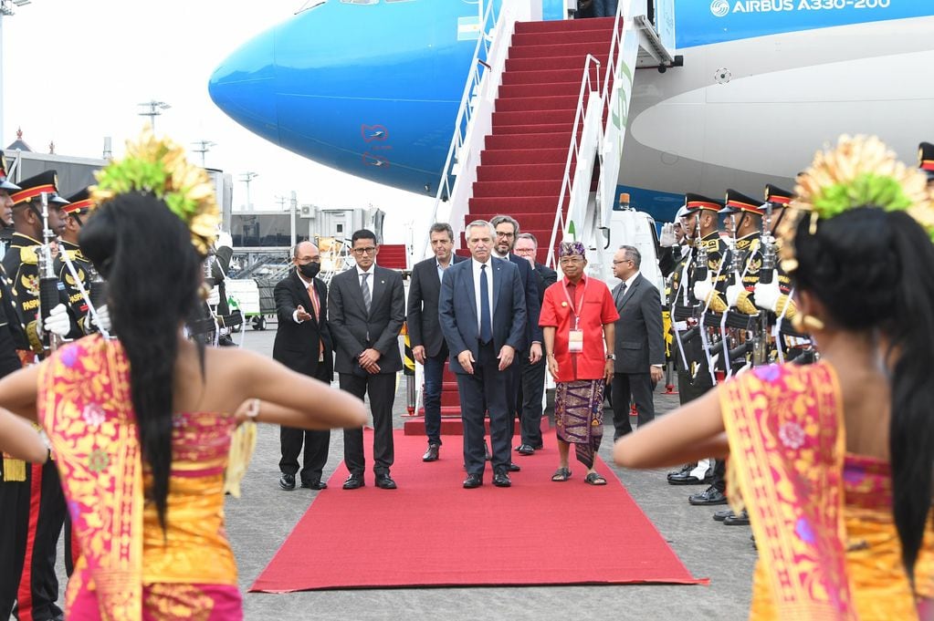 Alberto Fernández llegó a Bali para el G20. Foto: Presidencia.