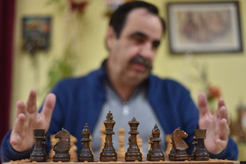 Daniel Morelli, el ajedrecista puntano. Foto: El Diario de la República.
