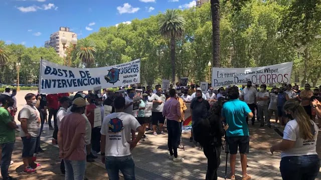 Protesta de estibadores portuarios en Rosario