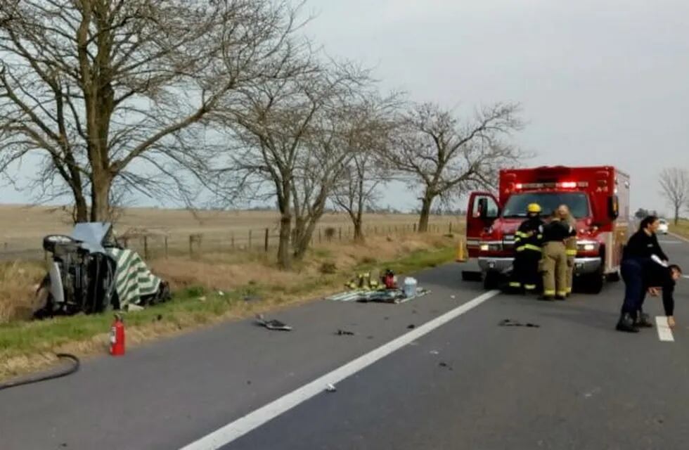 Cuatro muertos al chocar contra un árbol en la autovía 19. (La Voz de San Justo)