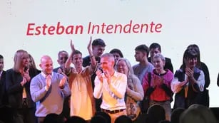Esteban Avilés presentó su candidatura