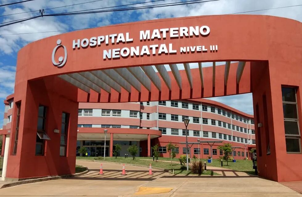 Mediante una compleja intervención intrauterina salvaron la vida de una beba en el Hospital Neonatal de Posadas.
