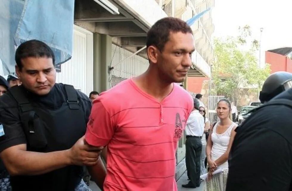 Miguel Ángel Moreno Salinas privó de su libertad a un penitenciario.